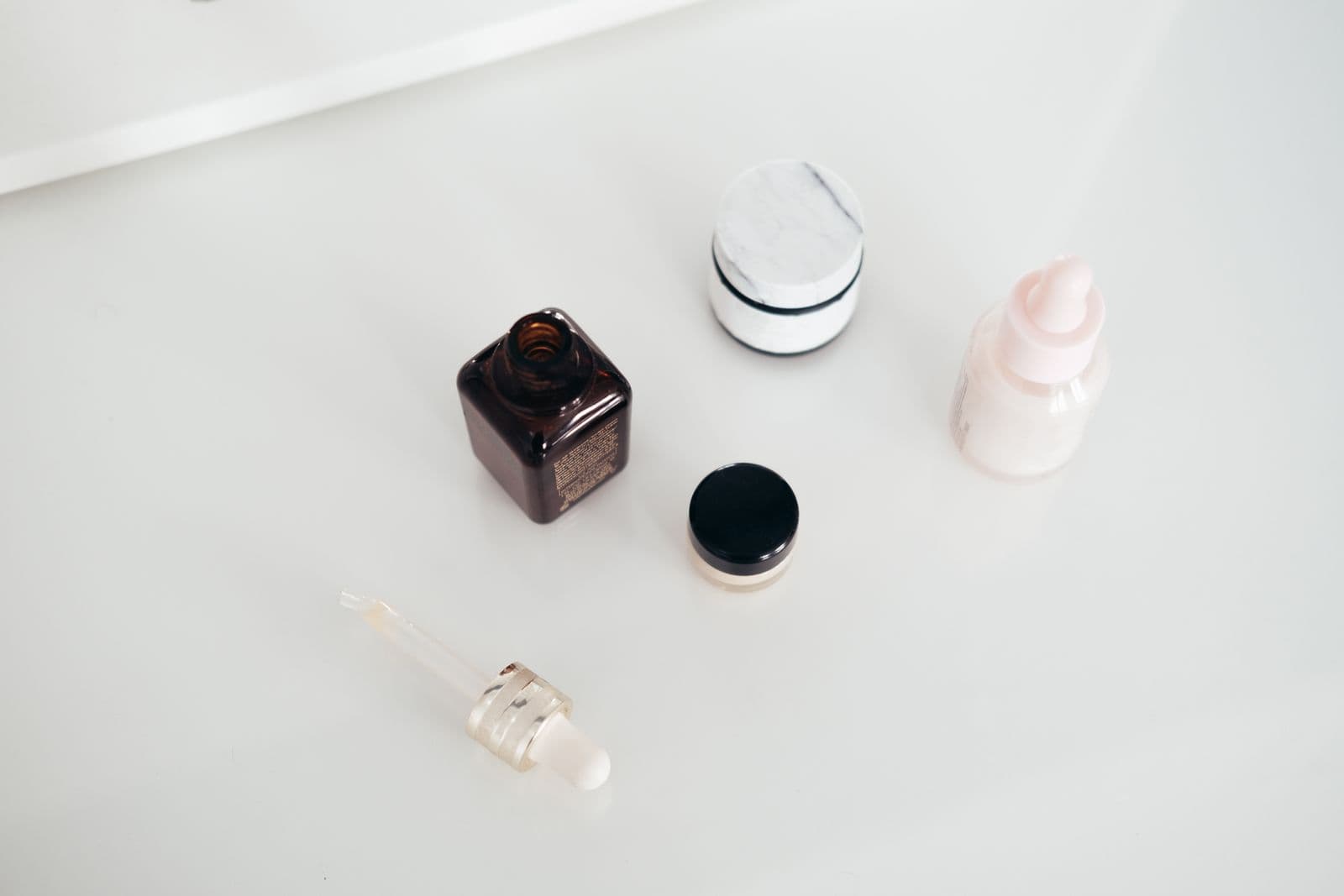 Como fazemos teste cego na Editorial Cosméticos